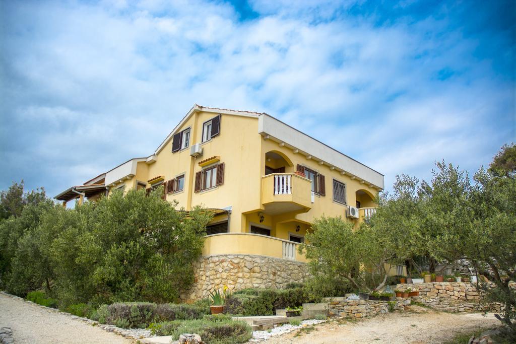 Апартаменты House Lucija Сали Экстерьер фото